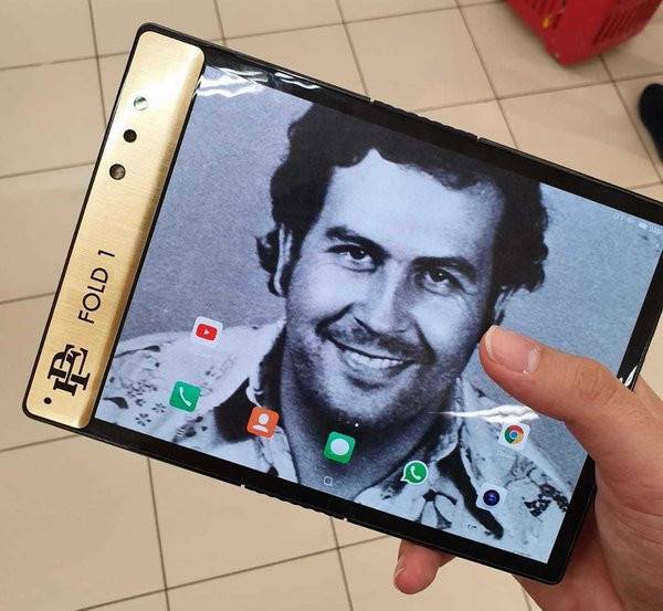 Пабло Эскобар - Сверхдешевый гибкий смартфон, созданный братом знаменитого наркобарона, оказался грандиозным обманом - cnews.ru