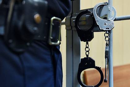 Алексей Бушмаков - Российских полицейских отказались арестовать за изнасилование девушки в машине - lenta.ru