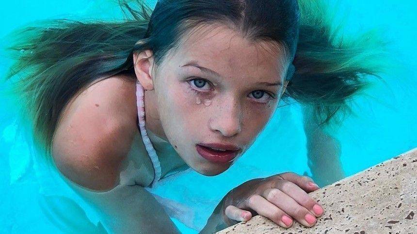 Мила Йовович - 12-летняя дочь Милы Йовович получила свою первую главную роль - 5-tv.ru - Англия
