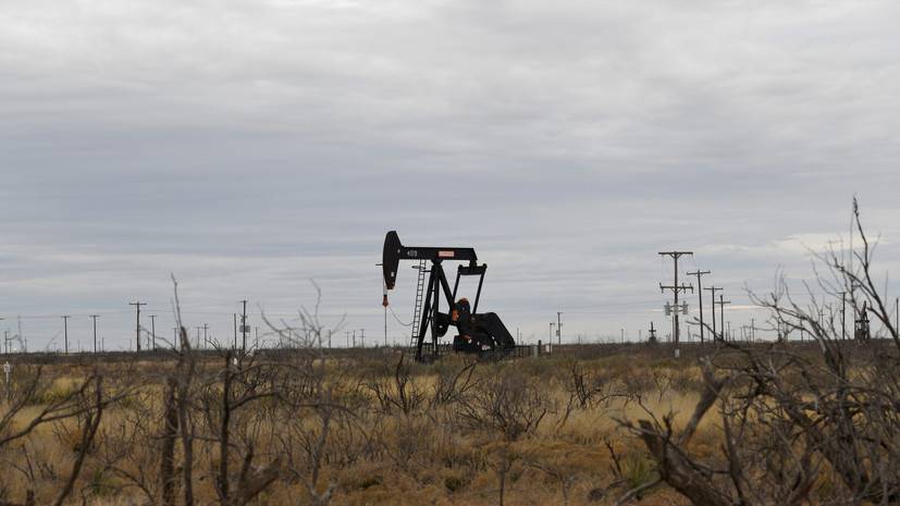 Цена на нефть марки Brent снижается более, чем на 4% - russian.rt.com - Россия - Ирак - Саудовская Аравия - Кувейт