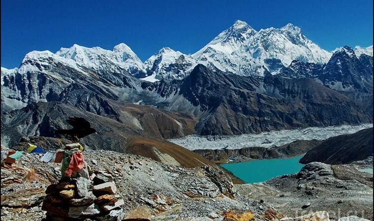 Би Би Си - Непал закрыл доступ к Эвересту из-за коронавируса - theins.ru - Китай - Непал