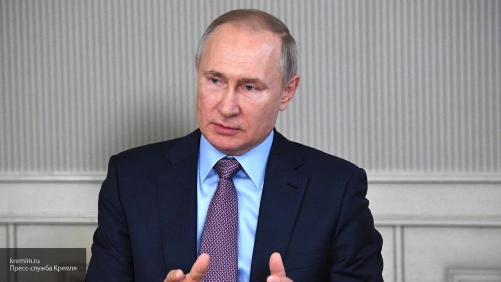 Владимир Путин - Путин подписал закон об изменении Конституции РФ - politros.com - Россия