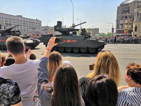 Парад состоится при любом вирусе - newsland.com