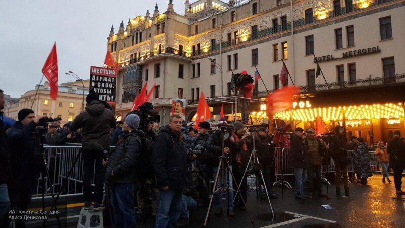 Наталья Крылова - Манукян обвинил в опасном популизме оппозицию, зовущую на митинги во время коронавируса - nation-news.ru - Россия