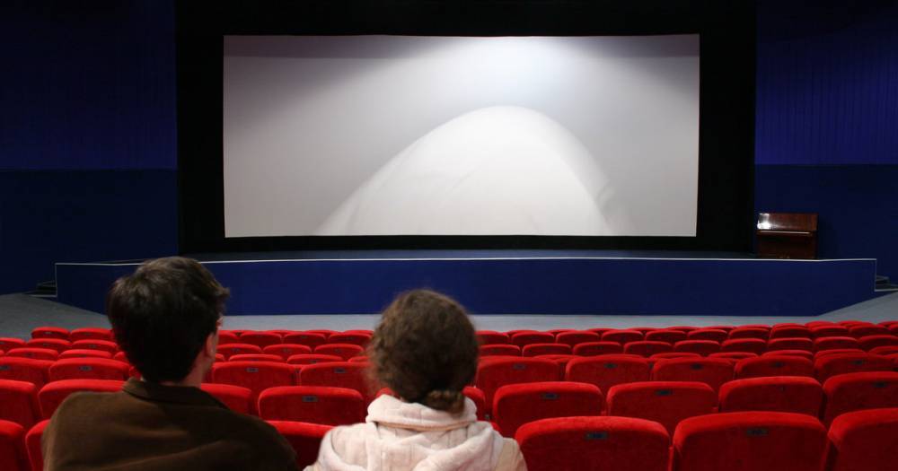 В Москве кинотеатры будут продавать не более 50 билетов на сеанс - readovka.news - Москва