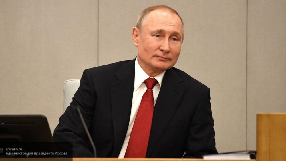 Владимир Путин - Путин призвал обеспечить всех политиков равными возможностями для работы - polit.info - Россия