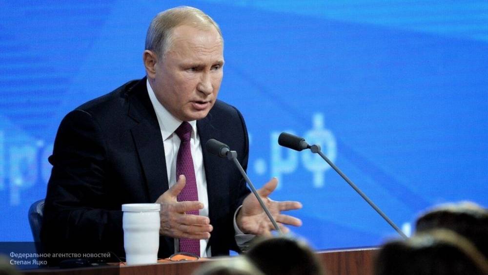 Владимир Путин - Путин назвал парламент территорией для дискуссий, а не "местом для драк" - polit.info - Россия - Парламент