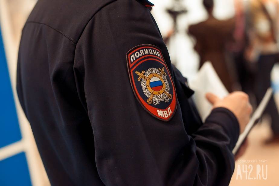 В Кузбассе полиция разыскивает лжеброкера, обманувшего пенсионеров на 1,6 млн рублей - gazeta.a42.ru - район Гурьевский