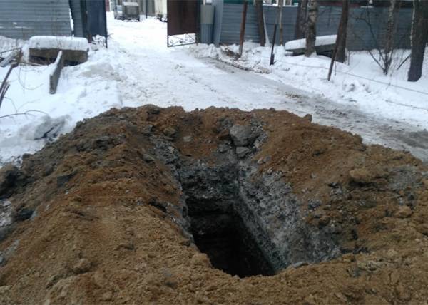По "делу о могилах на дороге" в Екатеринбурге заменили сразу двух судей - nakanune.ru - Екатеринбург