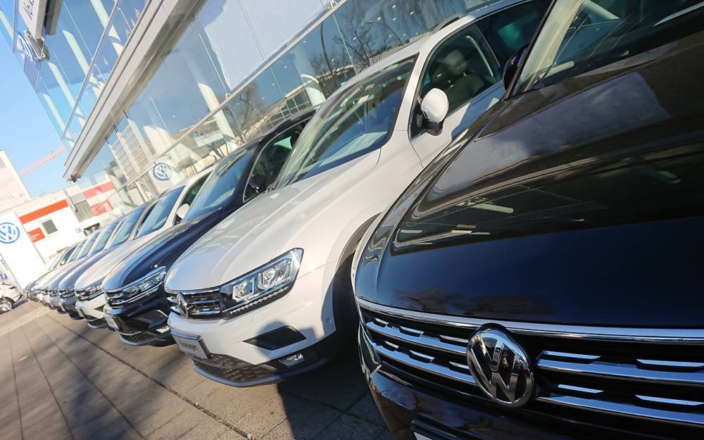 Volkswagen повысил цены на три модели - zr.ru