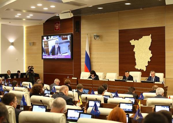 Депутаты заксобрания Прикамья перераспределили 12 миллиардов: зоопарку и оперному театру сократили финансирование - nakanune.ru - Пермь - Заксобрание