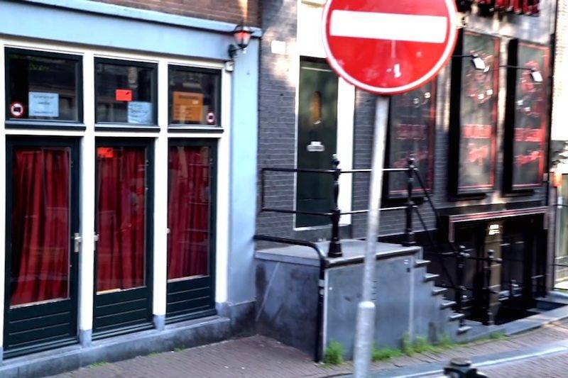 Проститутки в Европе остались без работы из-за коронавируса - bloknot.ru - Голландия - Амстердам
