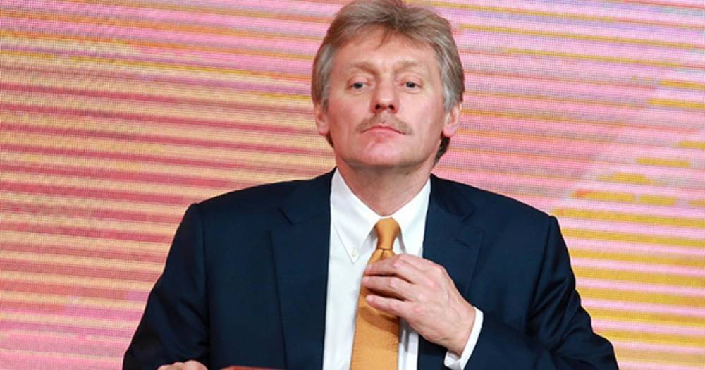 Дмитрий Песков - У Кремля нет информации о возможности переноса сроков ЧЕ по футболу - ren.tv - Россия - Бельгия - Финляндия - Дания