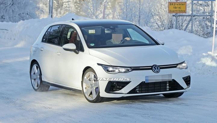 Йост Капито - Новый Volkswagen Golf R назвали "настоящей дпайв-машиной" - vesti.ru