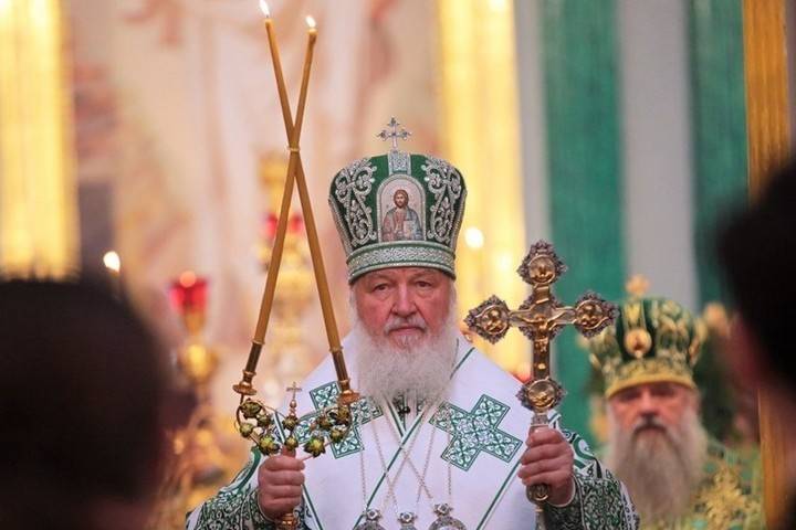 патриарх Кирилл - Патриарх Кирилл утвердил спецмолитвы против коронавируса - mk.ru - Москва - Русь