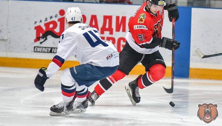 Хоккеист МХЛ Фростов находится в тяжелом состоянии после ДТП - vesti.ru - район Новокузнецка