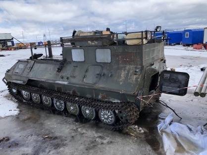 В Тюменской области на буровой водитель вездехода случайно задавил своего напарника - znak.com - Россия - Тюменская обл. - район Уватский