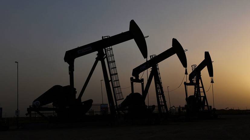 Дмитрий Голубовский - Эксперт прокомментировал ситуацию с обвалом цен на нефть - russian.rt.com
