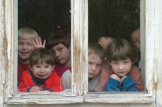 Владимир Путин - Сергей Собянин - Россиянам выплатят пять тысяч рублей за детей до трех лет — Путин - pnp.ru - Москва - Россия