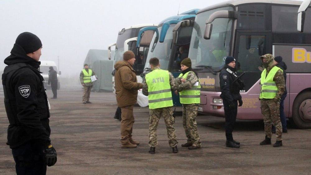 Владислав Дейнего - Украина отказалась от обмена пленными с ДНР и ЛНР по формуле 19 на 16 - vestirossii.com - Украина - Киев - ДНР - ЛНР - Луганск