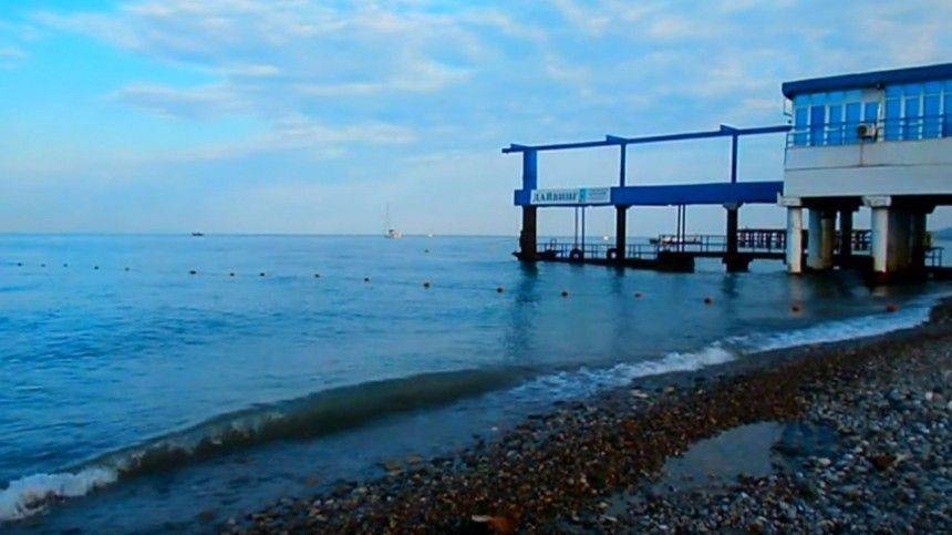 Тело одного из унесенных в Черное море подростков прибило к берегу - 5-tv.ru - Сочи - Гренада - район Лазаревский