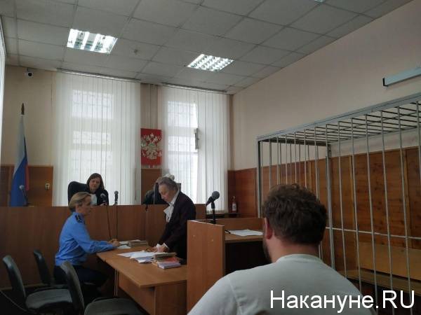 Для уральского пиарщика запросили условный срок за "призывы к беспорядкам" в сквере - nakanune.ru