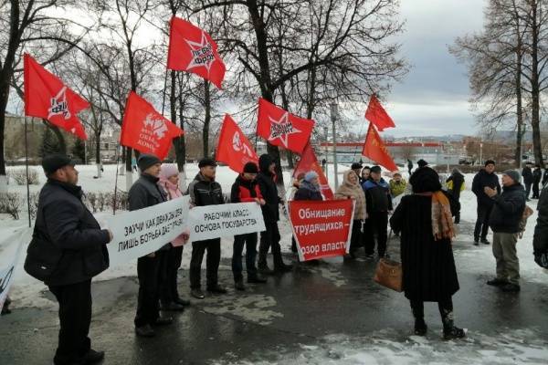 В Миассе на автозаводе "Урал" после акции протеста увольняют две бригады - nakanune.ru