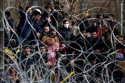 Реджеп Тайип Эрдоган - Себастиан Курц - Австрия обвинила Турцию в использовании беженцев для атаки на ЕС - lenta.ru - Австрия - Сирия - Турция - Греция