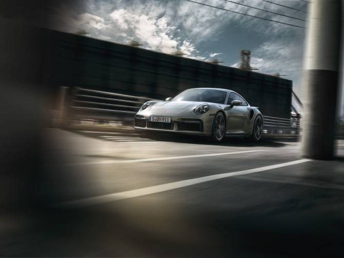 Новый Porsche 911 Turbo S стартует на российском рынке - autostat.ru - Россия