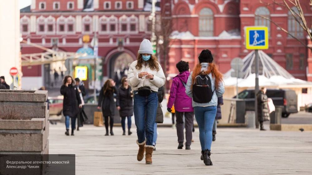 Николай Брико - Эпидемиолог Брико прокомментировал меры по борьбе с COVID-19 в Москве - polit.info - Москва - Россия