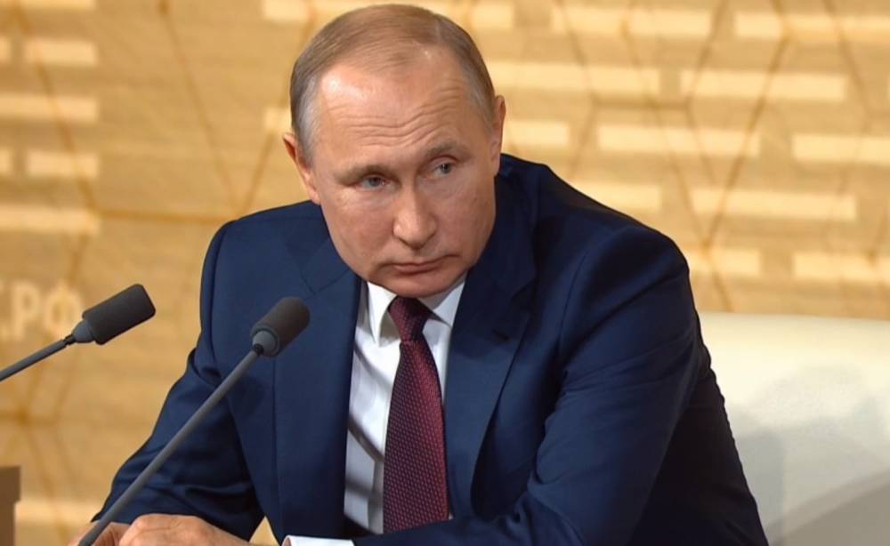 Владимир Путин - Путин подписал указ о призыве россиян в армию с 1 апреля - vm.ru - Россия