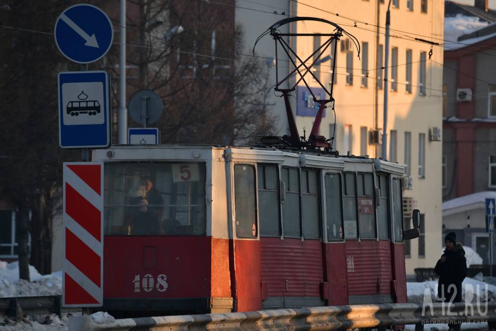 В Кемерове весь пассажирский транспорт изменил расписание - gazeta.a42.ru - Кемерово