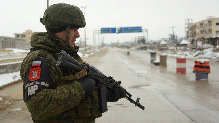 Военная полиция РФ приступила к патрулированию трасс в сирийском городе Серакиб - 5-tv.ru - Россия - Сирия - Дамаск - Вашингтон - Турция - Анкара - Серакиб