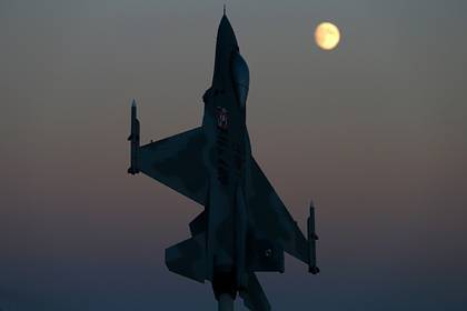 Алексей Подберезкин - Объяснена неудача Сирии при попытке сбить турецкий F-16 из С-200 - lenta.ru - Сирия - Турция