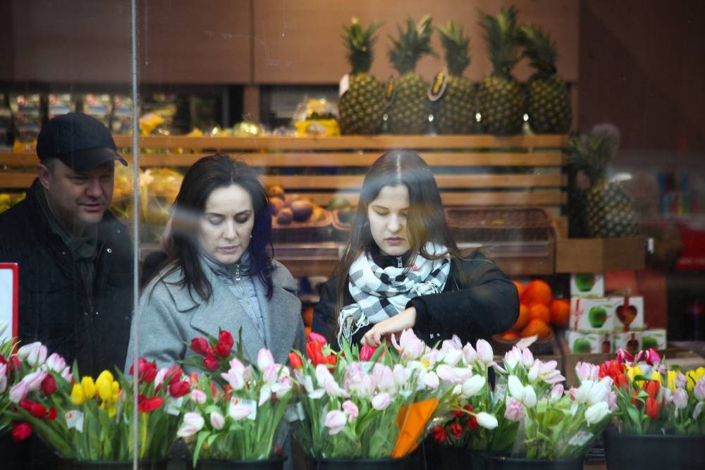 Названа средняя стоимость букета цветов в Москве - vm.ru - Москва