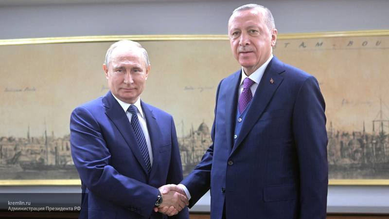 Владимир Путин - Тайип Эрдоган - Александр Калинкин - Путин и Эрдоган заявили, что в Сирии введут российско-турецкий патруль вдоль трассы М-4 - nation-news.ru - Москва - Россия - Сирия - Турция