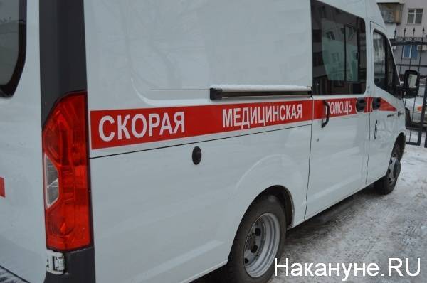 В Шадринске сотрудники "скорой" бросили обездвиженного ветерана у подъезда и уехали - nakanune.ru - Шадринск