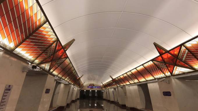 Петербуржцам показали, как могло бы выглядеть метро в 2020 году - piter.tv - Петербурга
