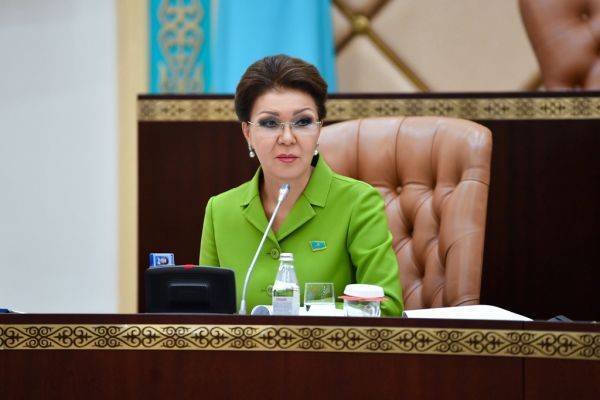 Дарига Назарбаева - Тимур Кулибаев - Дочери Назарбаева возглавили список самых влиятельных женщин Казахстана - eadaily.com - Казахстан