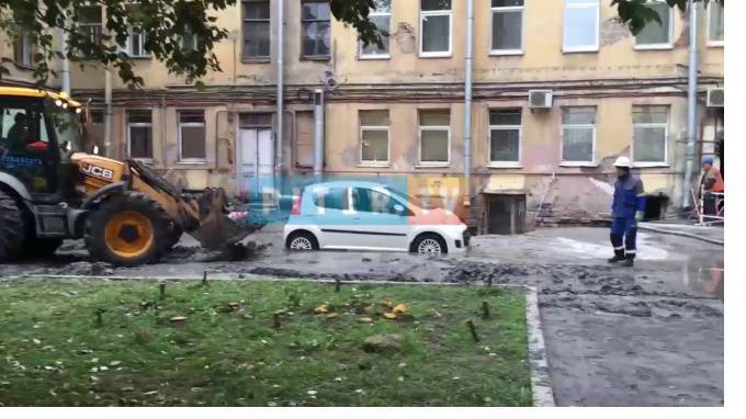 Диспетчер теплосети оспаривает выдвинутые ему обвинения в гибели двух людей - piter.tv - Санкт-Петербург