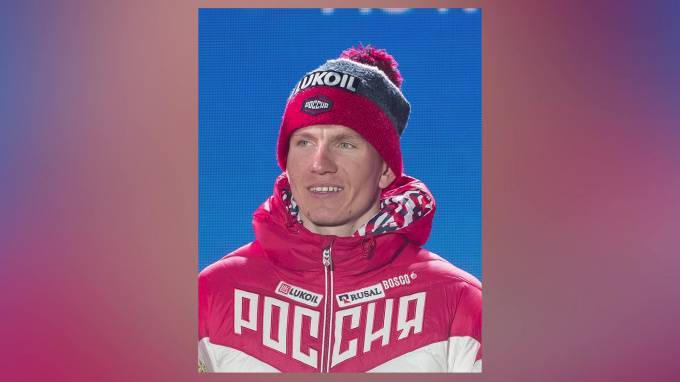 Александр Большунов - Эмиль Иверсен - Симен Крюгер - Большунов выиграл марафон на этапе Кубка мира по лыжам - piter.tv - Норвегия - Россия