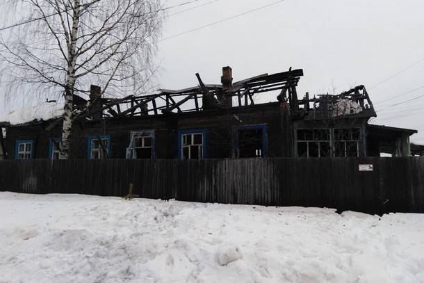 В Емве огонь уничтожил жилой дом - bnkomi.ru - респ. Коми