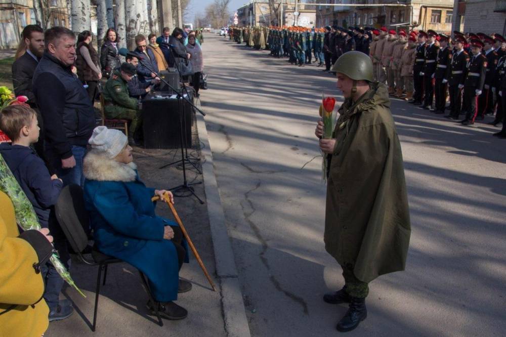 Третий парад для одного ветерана провели в Донецке - politnavigator.net - обл. Донецкая - ДНР - Донецк