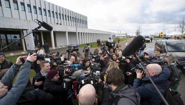 Суд в Гааге приступил к делу о гибели рейса MH17 - vesti.ru - Украина - Бельгия - обл. Донецкая - Австралия - Голландия - Малайзия - Куала-Лумпур - Амстердам - Гаага