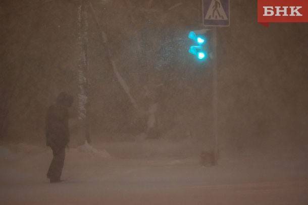 В Инте, Усинске и Воркуте объявлено штормовое предупреждение - bnkomi.ru - респ. Коми - Усинск