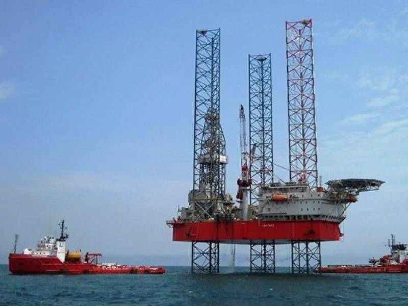 Россия и Саудовская Аравия сократят добычу нефти - dayonline.ru - Россия - Ирак - Саудовская Аравия - Эмираты - Нигерия