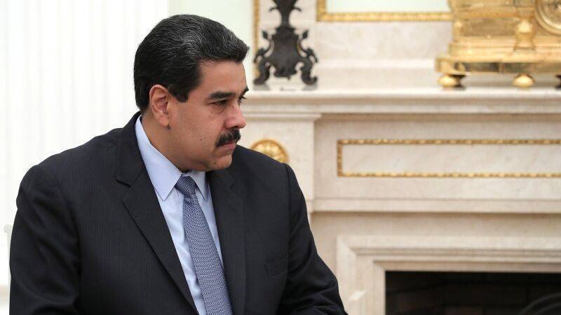 Николас Мадуро - Мохаммед Баркиндо - Президент Венесуэлы Мадуро поздравил ОПЕК с заключением исторического соглашения - polit.info - Венесуэла
