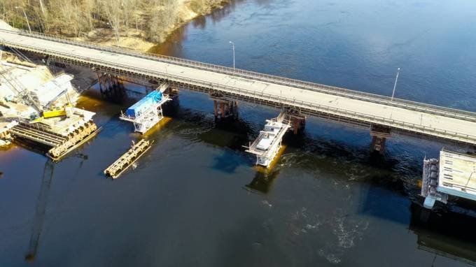 На мосту через Вуоксу продолжаются работы по обновлению конструкции - piter.tv - р-н Выборгский - Светогорск