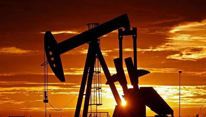 США готовятся ввести ограничения на добычу нефти - vesti.ru - США - Техас