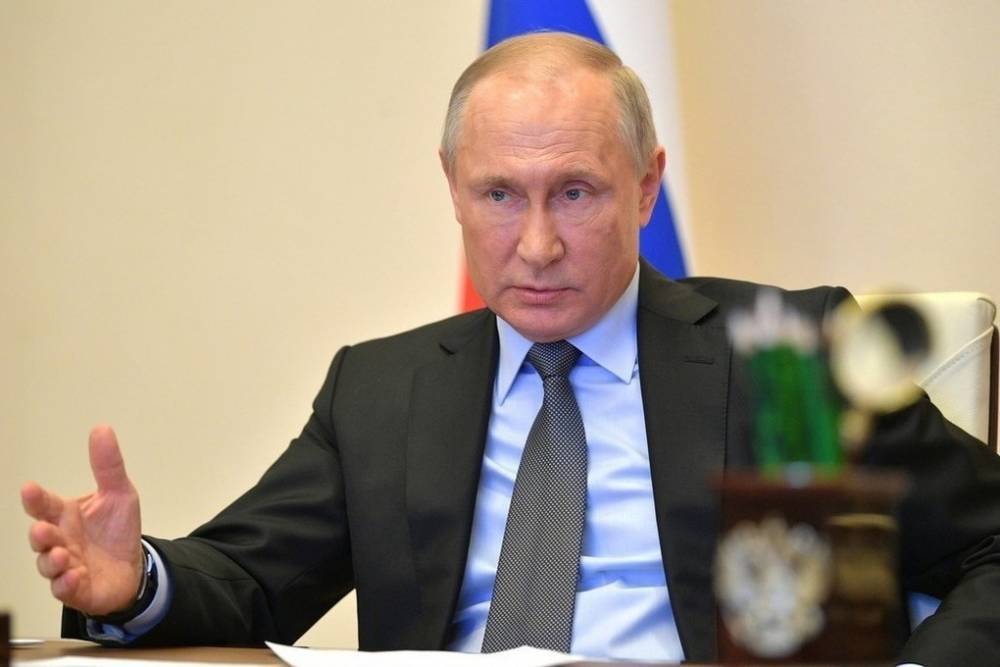 Владимир Путин - Путин поднял до 15% налог на доходы на зарубежных счетах - mk.ru